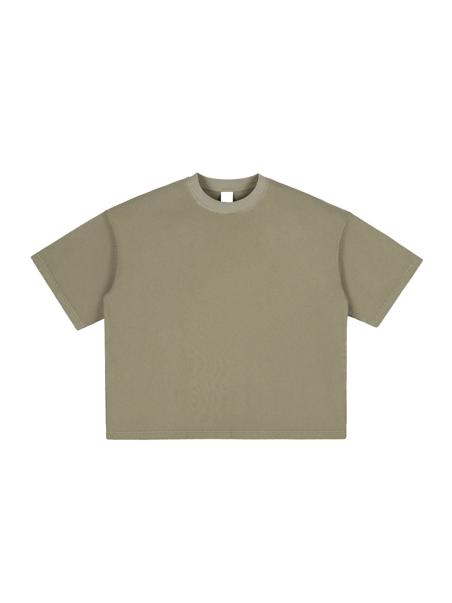 RT0027 flat lay 1