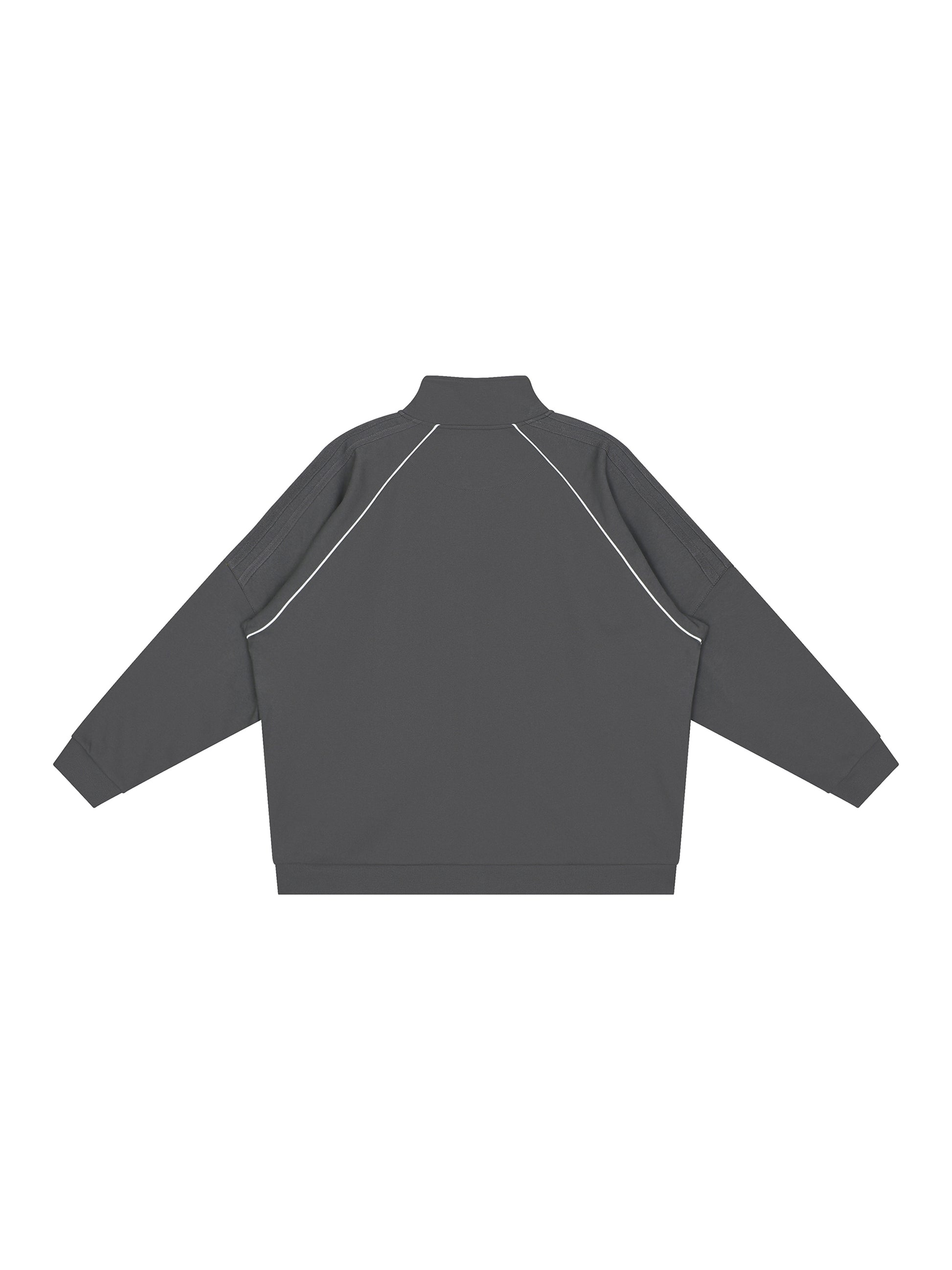 RQ0010 flat lay 2